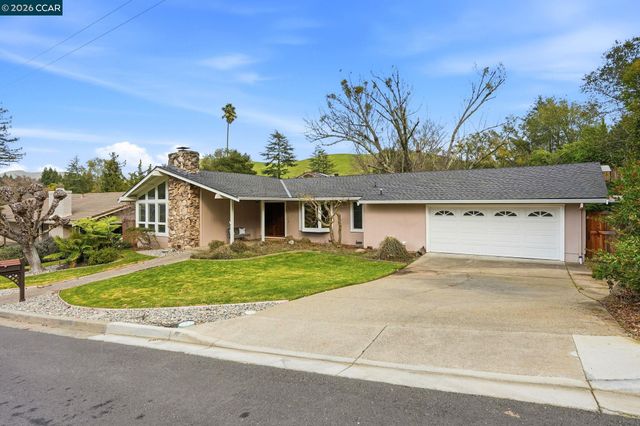 491 Butterfield Pl, Moraga, CA 94556