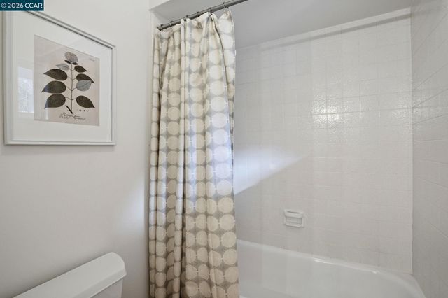 491 Butterfield Pl, Moraga, CA 94556