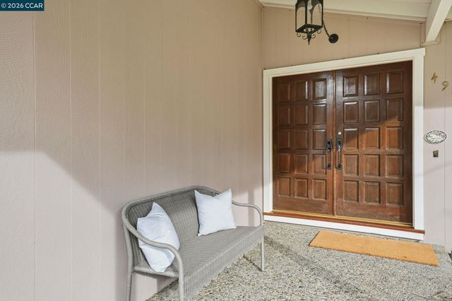 491 Butterfield Pl, Moraga, CA 94556