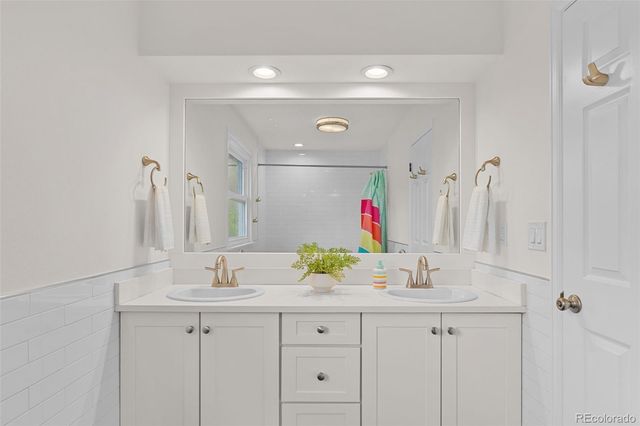 10467 E Ida Avenue, Greenwood Village, CO 80111