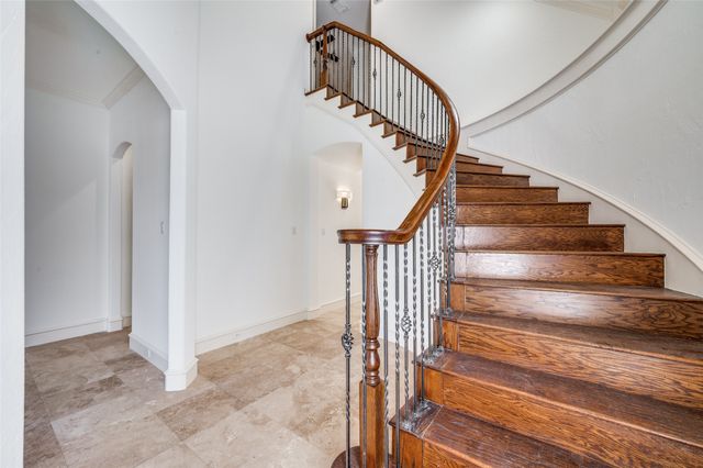 1513 HACKETT CREEK Drive, Mckinney, TX 75072