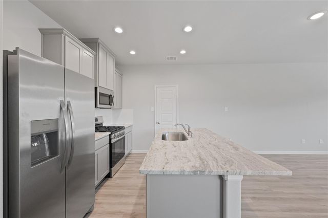 10107 Gold Finch Run, Magnolia, TX 77354