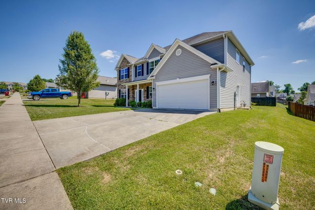 587 Suffolk Road, Johnson City, TN 37615