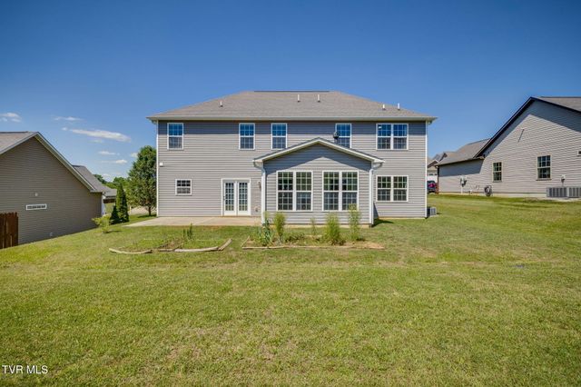 587 Suffolk Road, Johnson City, TN 37615
