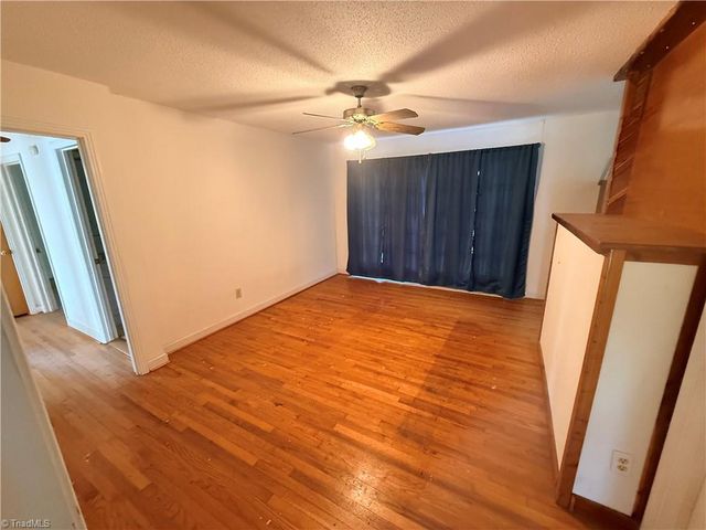7875 Antioch Church Road, Seagrove, NC 27341