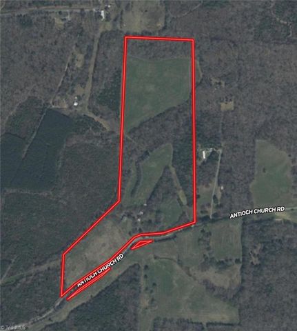 7875 Antioch Church Road, Seagrove, NC 27341