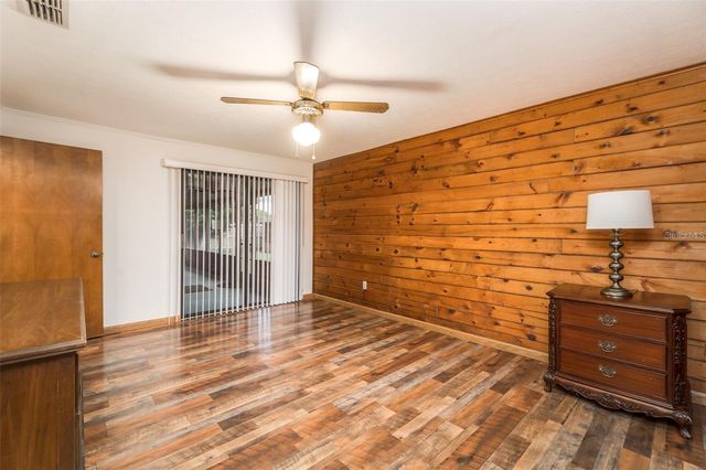 4107 ROBIN WAY, Valrico, FL 33594