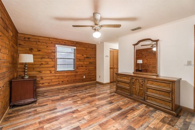 4107 ROBIN WAY, Valrico, FL 33594