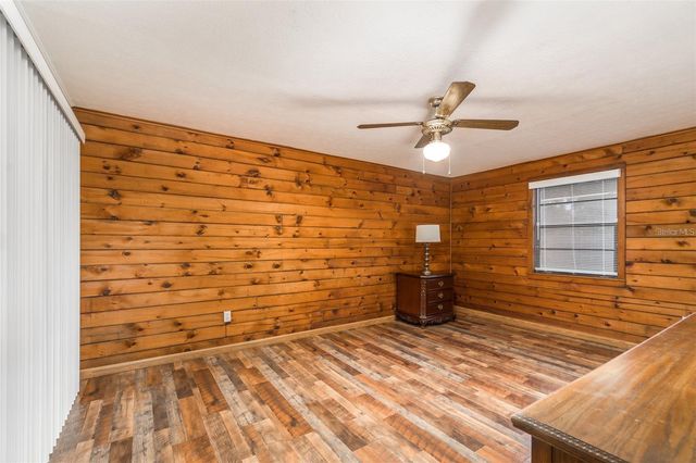 4107 ROBIN WAY, Valrico, FL 33594