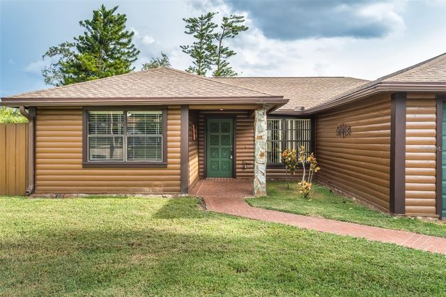 4107 ROBIN WAY, Valrico, FL 33594