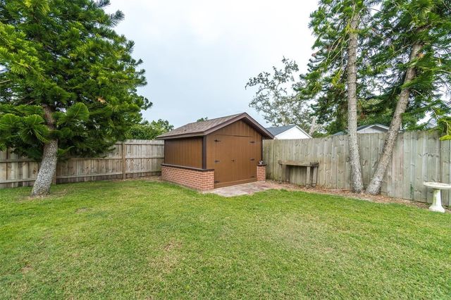 4107 ROBIN WAY, Valrico, FL 33594