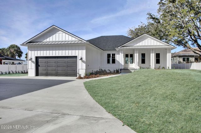 15936 SHARK Road W, Jacksonville, FL 32226