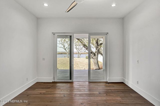 15936 SHARK Road W, Jacksonville, FL 32226