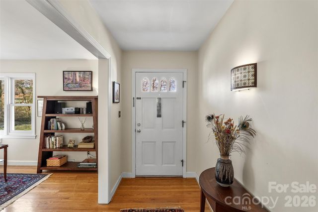 3123 Cheryl Drive, Hendersonville, NC 28792