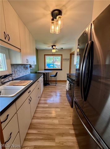 8119 Liberty Avenue, Parma, OH 44129