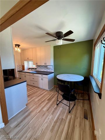 8119 Liberty Avenue, Parma, OH 44129