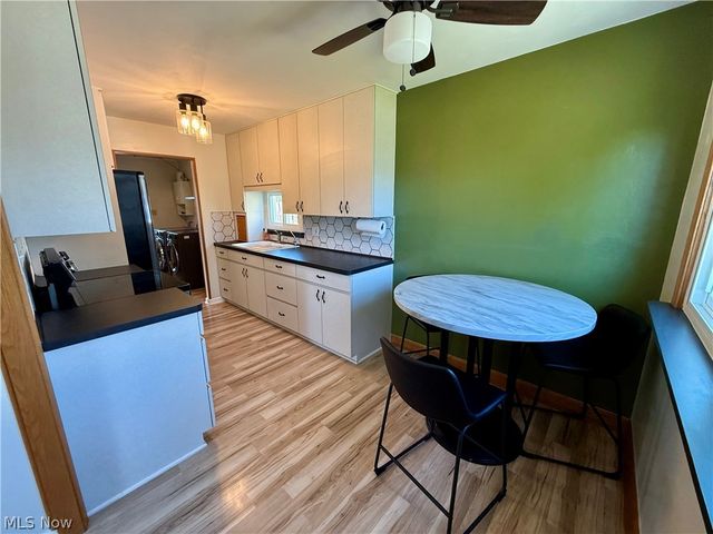8119 Liberty Avenue, Parma, OH 44129