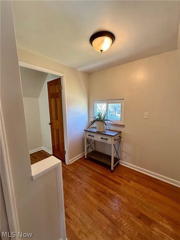 8119 Liberty Avenue, Parma, OH 44129