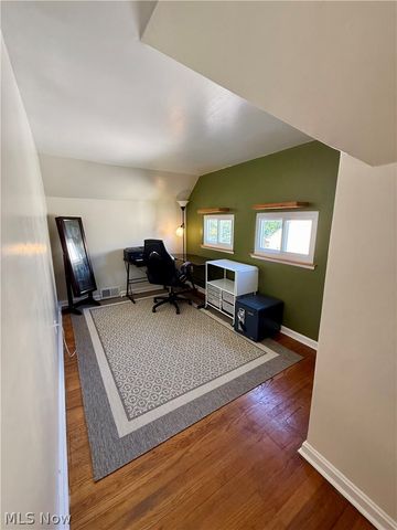 8119 Liberty Avenue, Parma, OH 44129