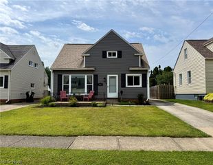 8119 Liberty Avenue, Parma, OH 44129