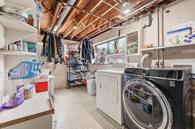 574 W Millers Road, Des Plaines, IL 60016