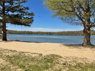 307 Sylvan Lake 3C, Hopewell Junction, NY 12533