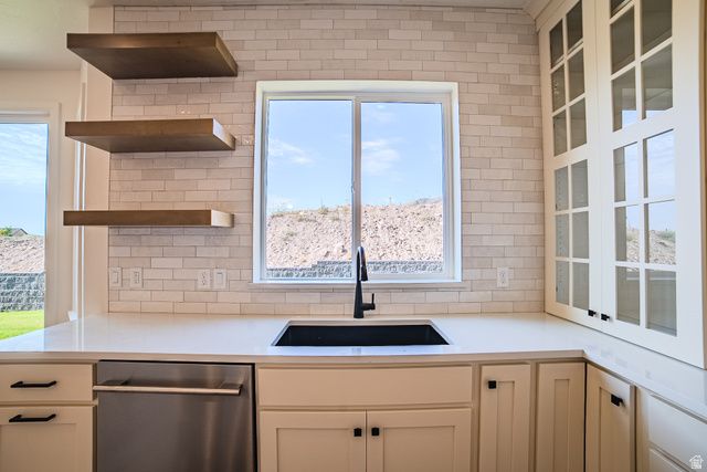 373 W AUTUMN DR, Saratoga Springs, UT 84045