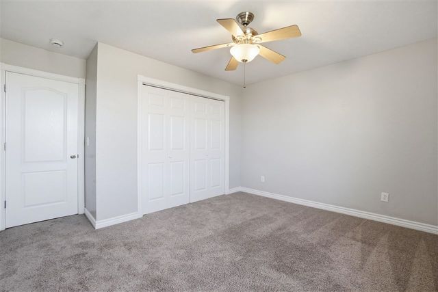 307 SE Camelot Dr, Lawton, OK 73501