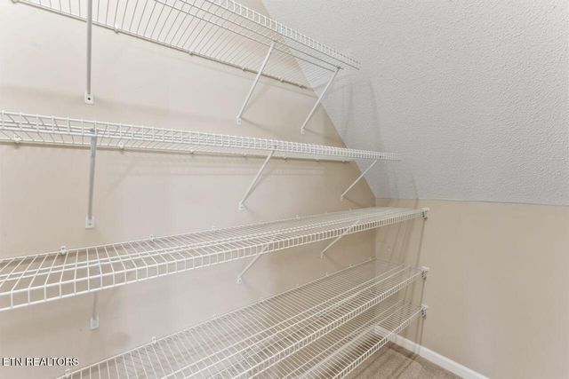 492 Glenshire Lane, Lenoir City, TN 37771