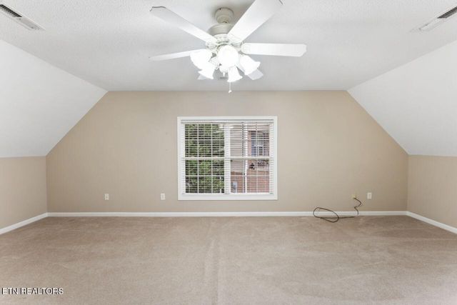 492 Glenshire Lane, Lenoir City, TN 37771