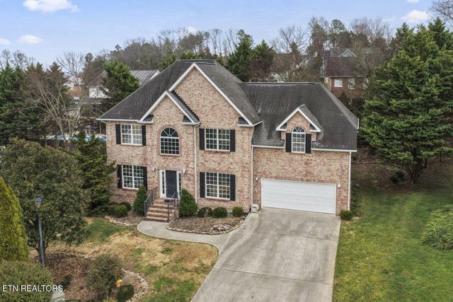 492 Glenshire Lane, Lenoir City, TN 37771