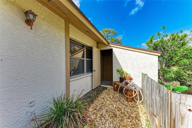 2917 61ST STREET W 417, Bradenton, FL 34209