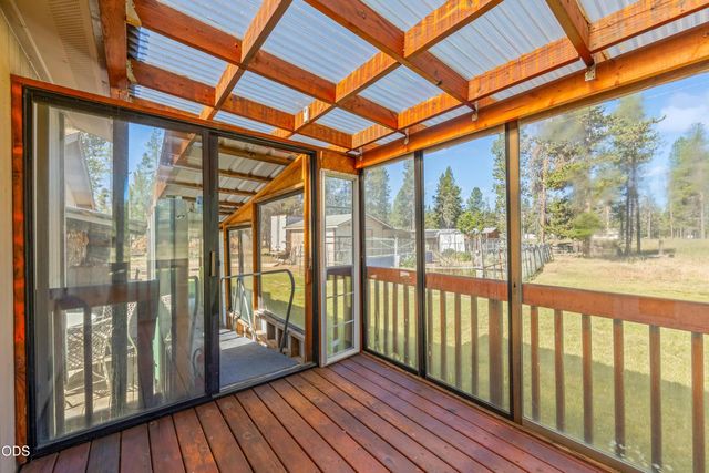 52555 Railroad Street, La Pine, OR 97739