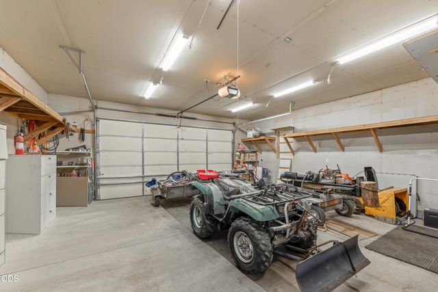 52555 Railroad Street, La Pine, OR 97739