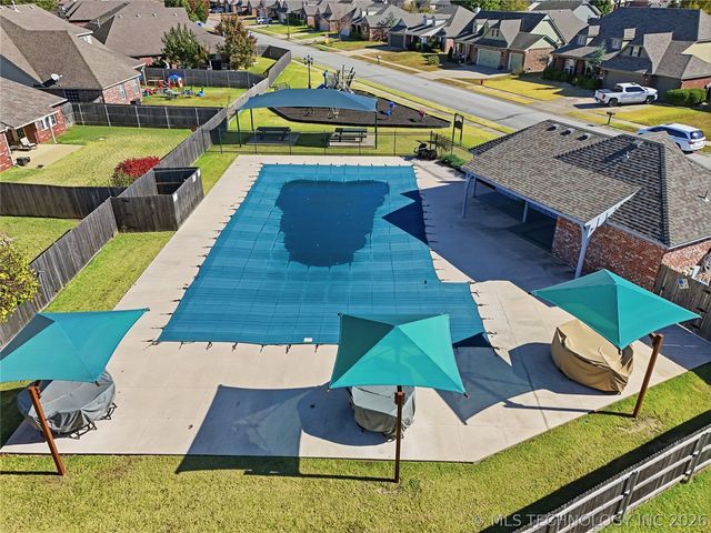 20586 E 47th Street, Broken Arrow, OK 74014