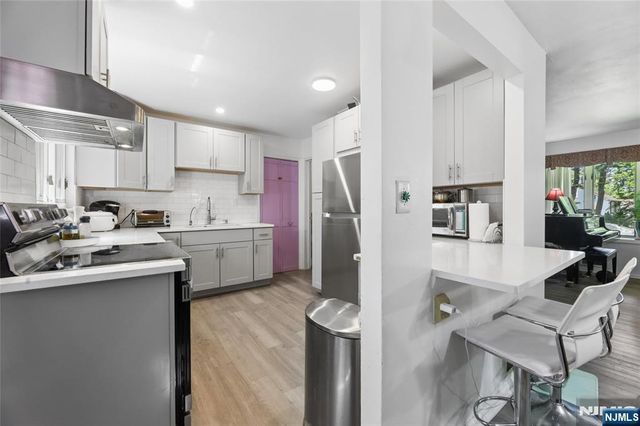 9 Smith Street, Closter, NJ 07624