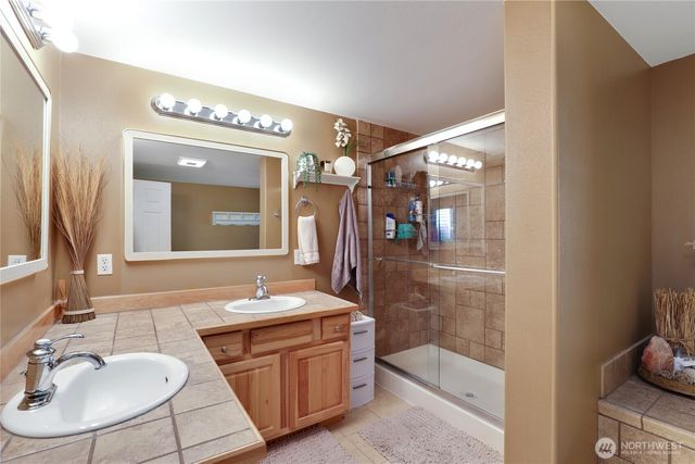 2028 NW Misty Ridge Lane, Silverdale, WA 98383