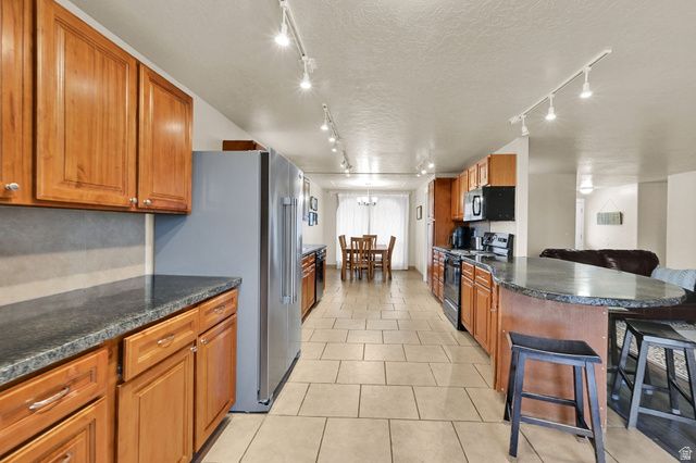 1629 E JUNIPER ST, Layton, UT 84040