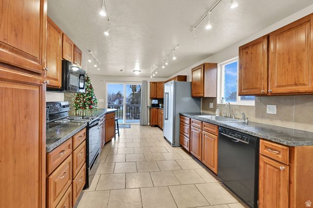 1629 E JUNIPER ST, Layton, UT 84040