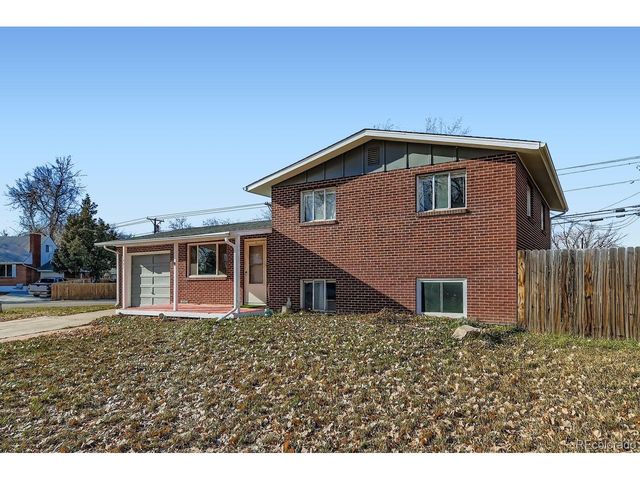 1551 Atwood St, Longmont, CO 80501