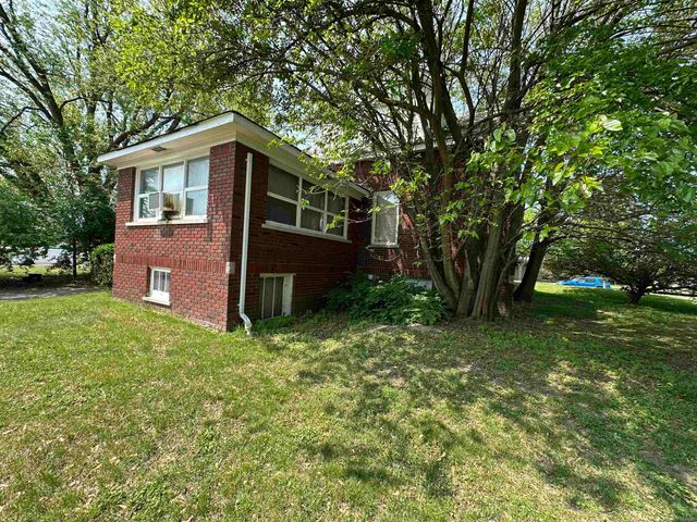 39044 Dodge Park Road, Sterling Heights, MI 48313