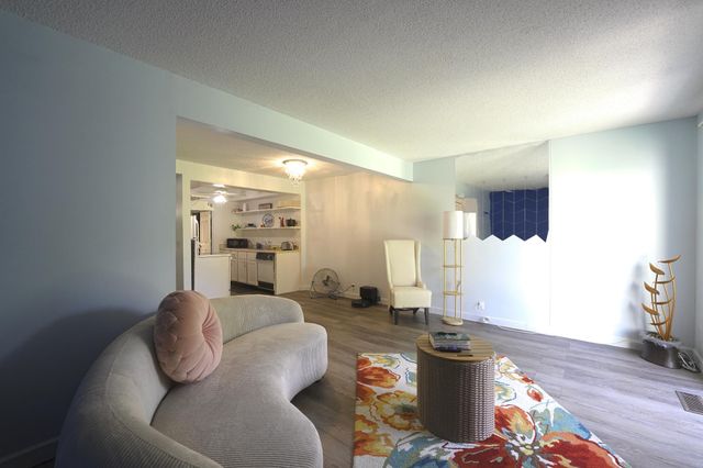 2829 67th Lane N, Brooklyn Center, MN 55430