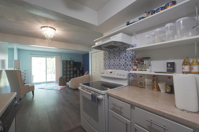 2829 67th Lane N, Brooklyn Center, MN 55430