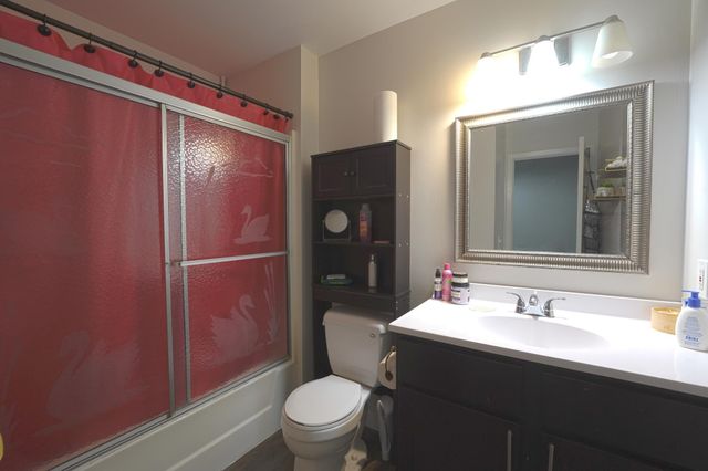 2829 67th Lane N, Brooklyn Center, MN 55430