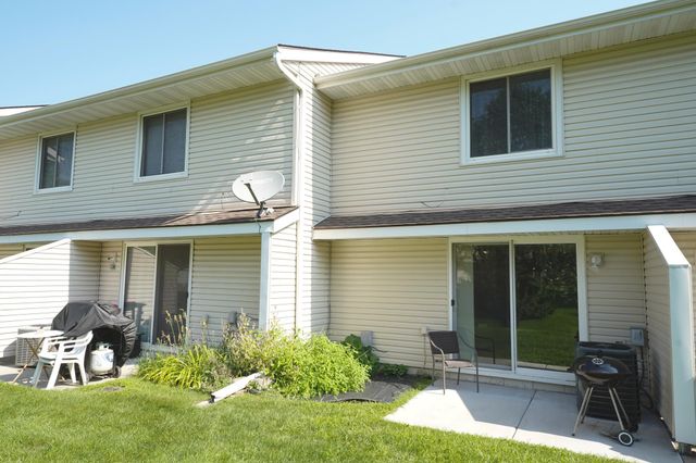 2829 67th Lane N, Brooklyn Center, MN 55430