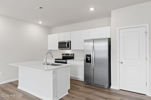 106 Maymont Street NW, Supply, NC 28462