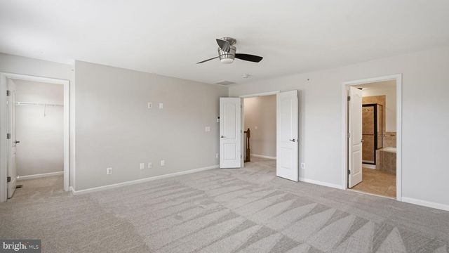 15360 KENSINGTON PARK DR, Woodbridge, VA 22191