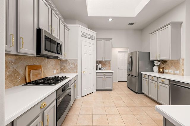 20707 Sapphire Lake Road, Richmond, TX 77407