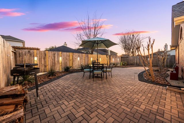 20707 Sapphire Lake Road, Richmond, TX 77407