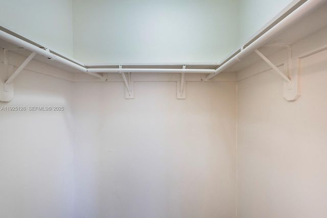 460 E 23rd St 302, Hialeah, FL 33013